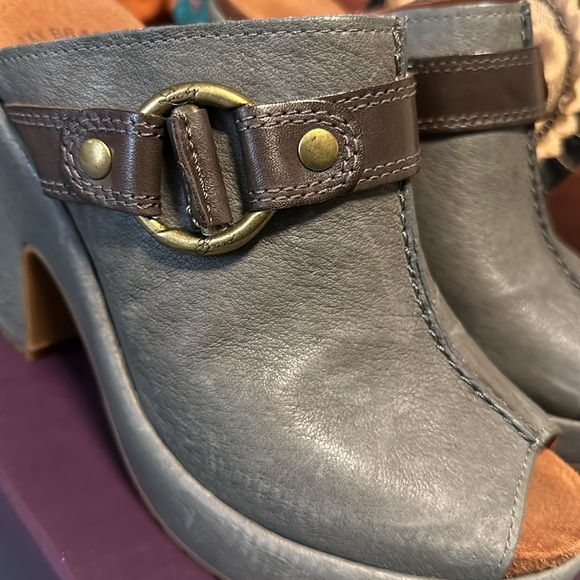 Lucky Brand Veronica Open-Toe Mule - Picture 2 of 7